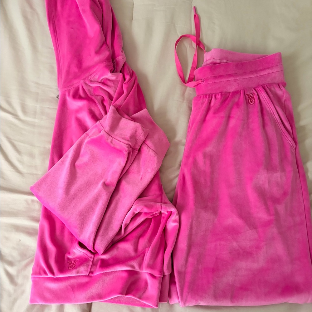 Victoria’s Secret matching pink velvet set